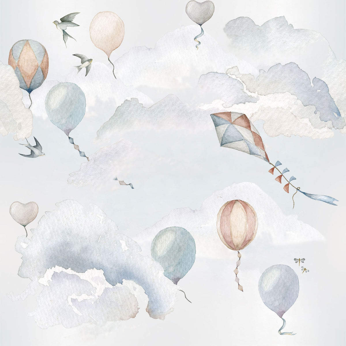Dekornik Balloons Fairytale Behang — Een sprookjesachtig behang met luchtballonnen die over een dromerige hemel zweven, in zachte kleuren, perfect voor een magische kinderkamer.