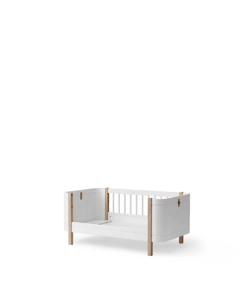 Wood Mini+ Cot Bed Incl. Junior Kit White/oak