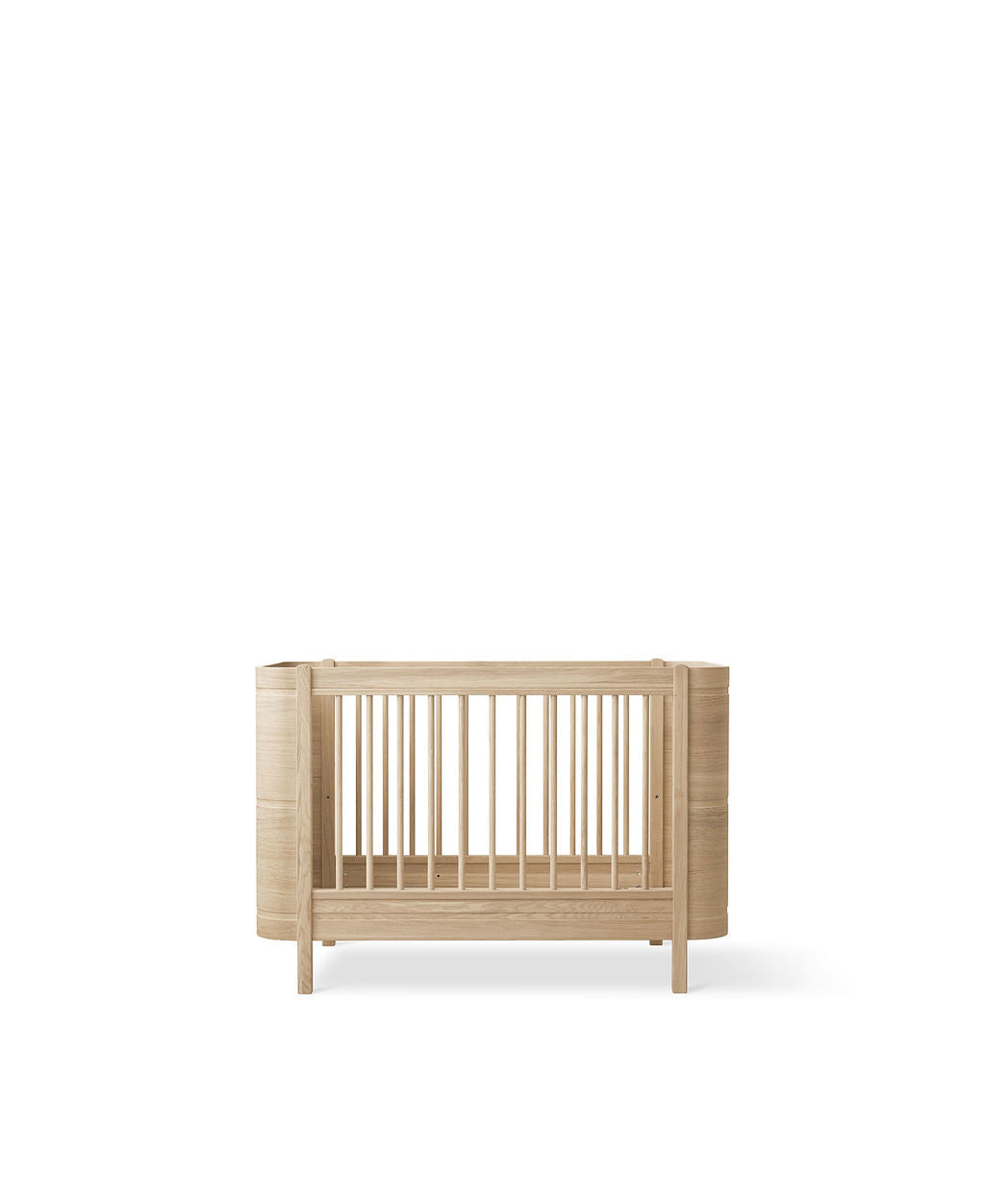 Wood Mini+ Cot Bed Incl. Junior Kit Oak
