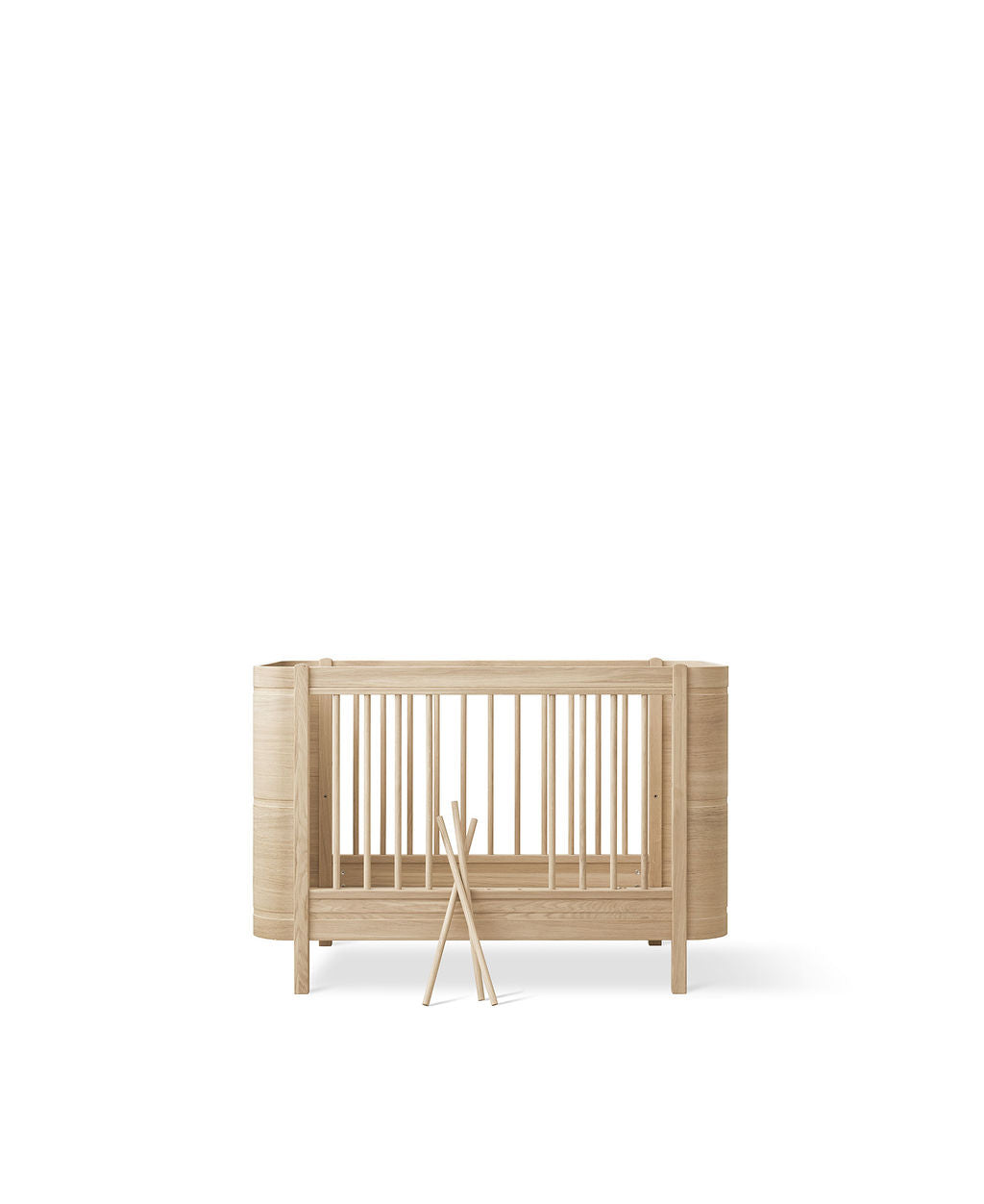 Wood Mini+ Cot Bed Incl. Junior Kit Oak